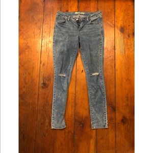 Old Navy Rockstar Jeans size 8 Regular